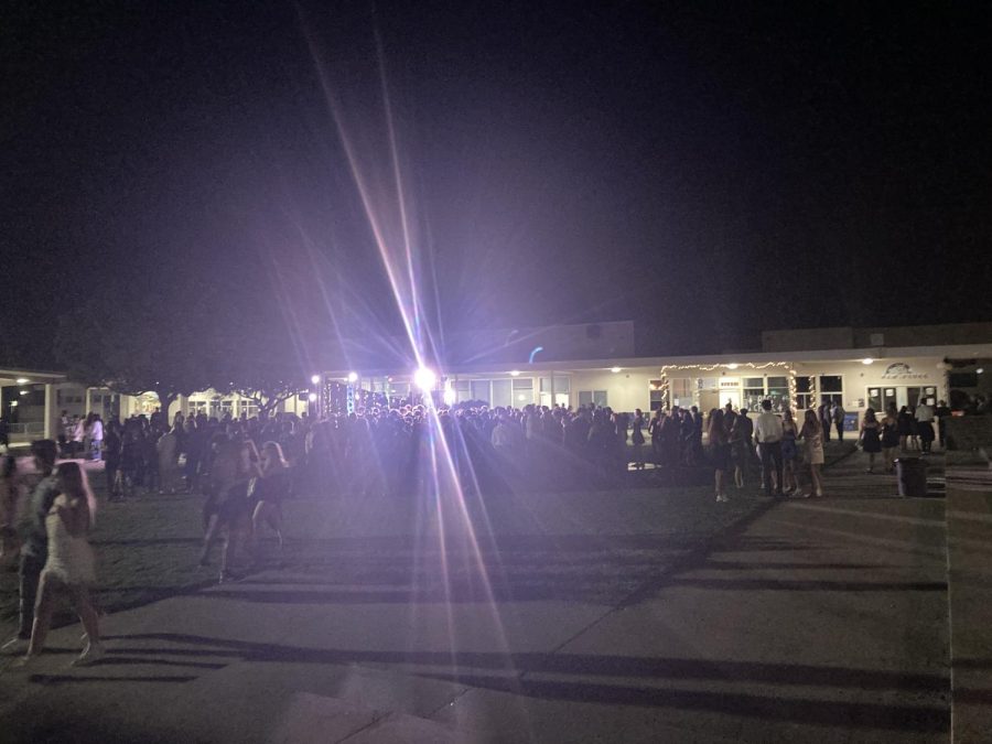 Bright lights shine throughout Buena High School quad as students spend their energy on dancing and having fun. 