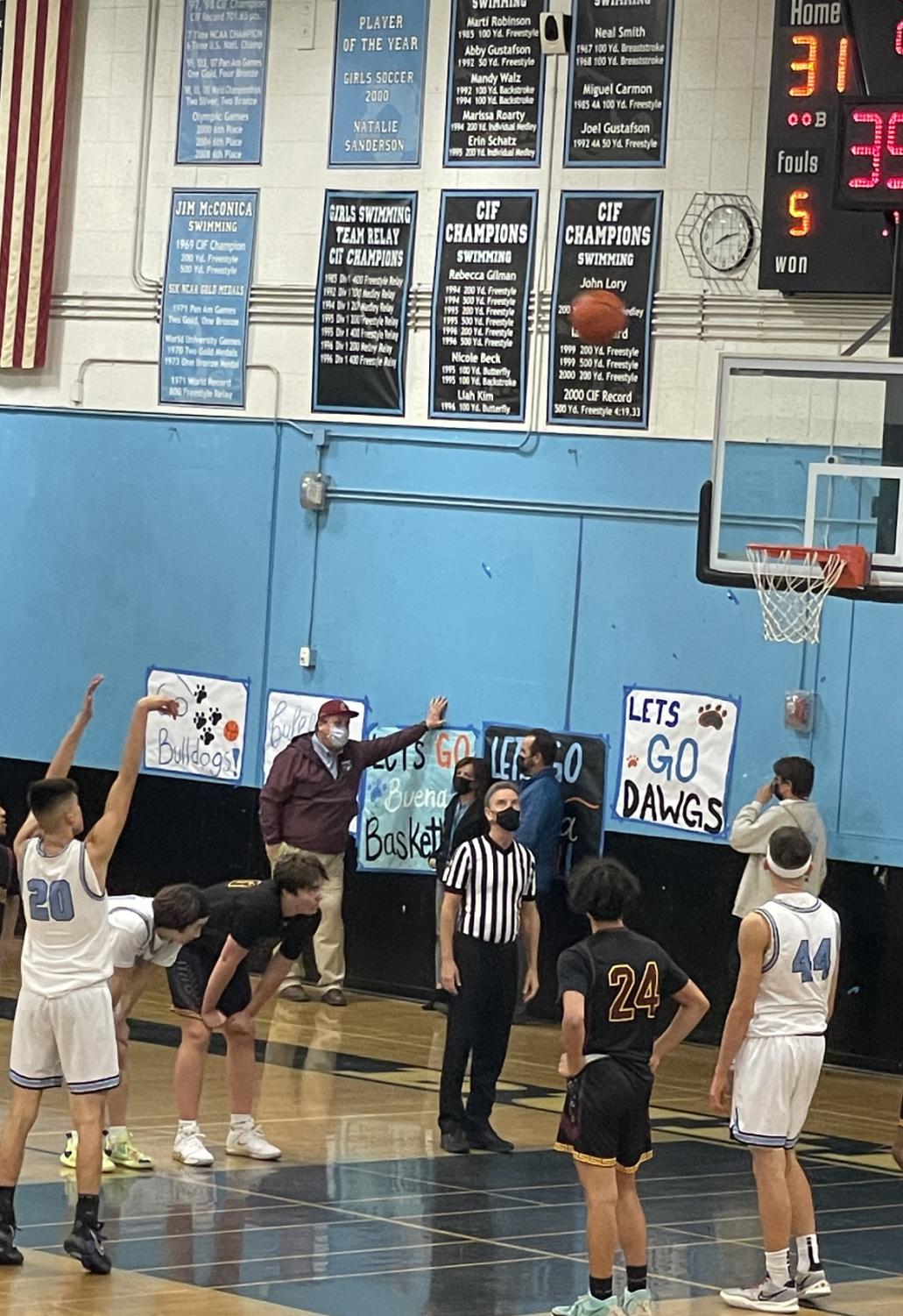 Boys Basketball faces tough match against Oxnard