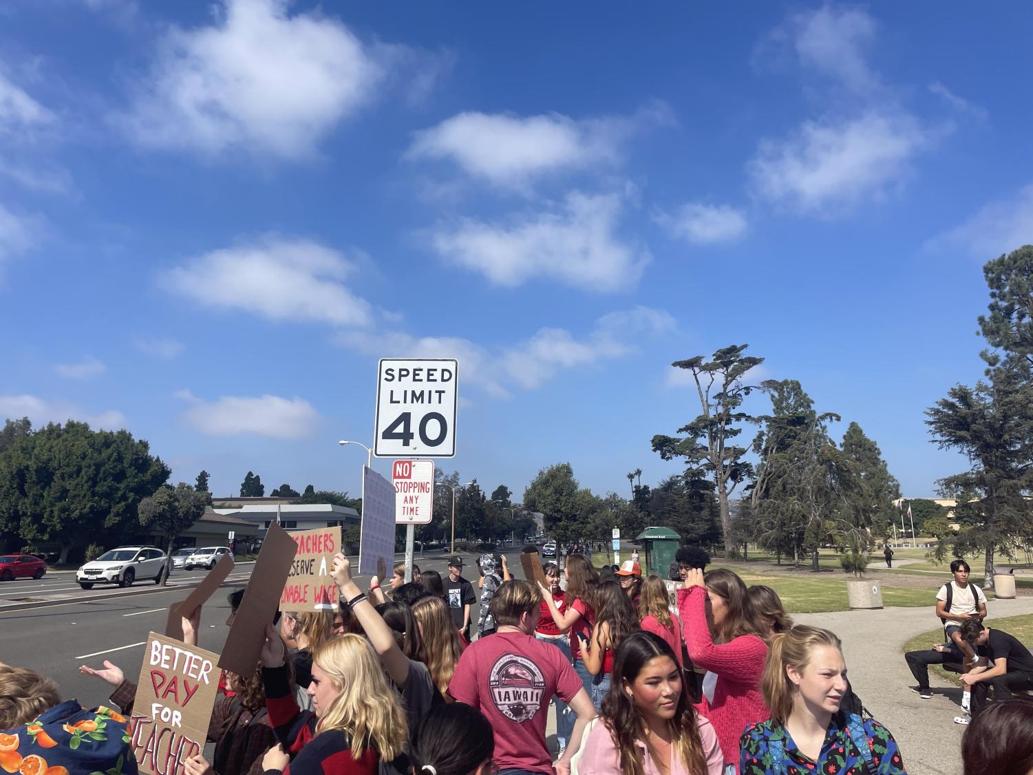 Students, teachers align in support of wage raises in Ventura Unified School District