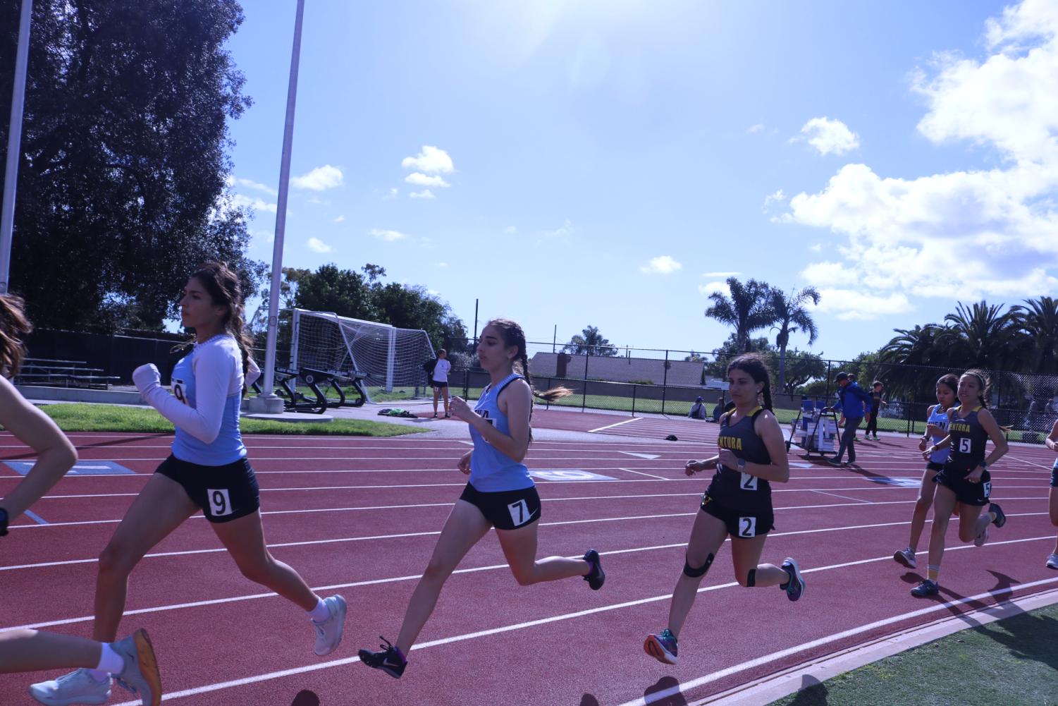 PHOTOSTORY: Buena faces off Ventura cougars on the track