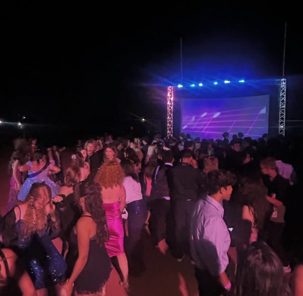Homecoming: Carnaval style, was a major success, with record breaking positive reviews compared to previous years. Throughout the event, the dance floor, located on the Buena football field, was packed with students dancing the night away.
